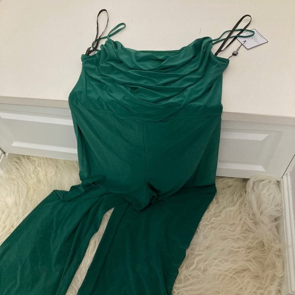 LAUNDRY BY SHELLI SEGAL Cowl Neck Jumpsuit - Picture 6 of 12